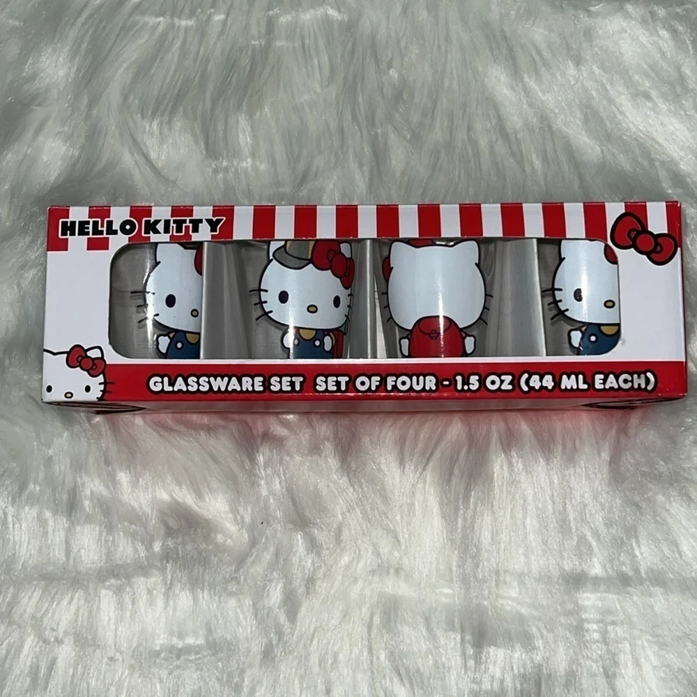 🆕 Hello Kitty Camping Design 4- Piece Glassware Set Shot Glasses 1.5 Oz Each
